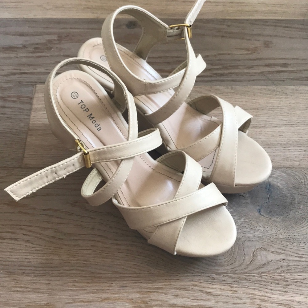 Top Moda nude strappy wedges